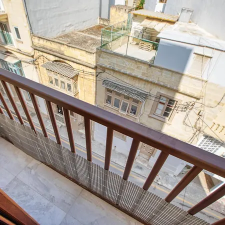 Апартаменты - Stylish One Bedroom Gzira