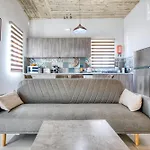 Stylish & Modern 1-bedroom Floor Unit In By Sf Homes Gzira
