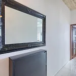 Stylish & Modern 1-bedroom Floor Unit In By Sf Homes Apartment