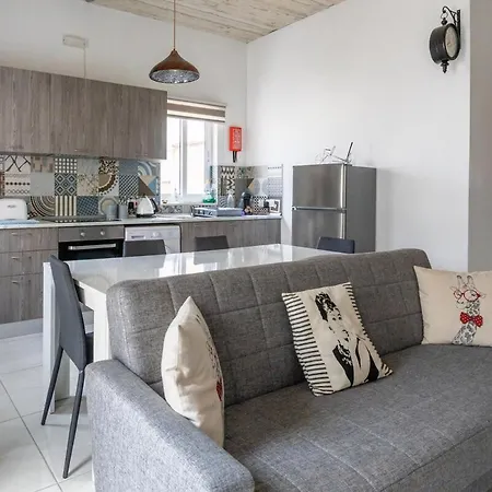 - Stylish One Bedroom Apartamento