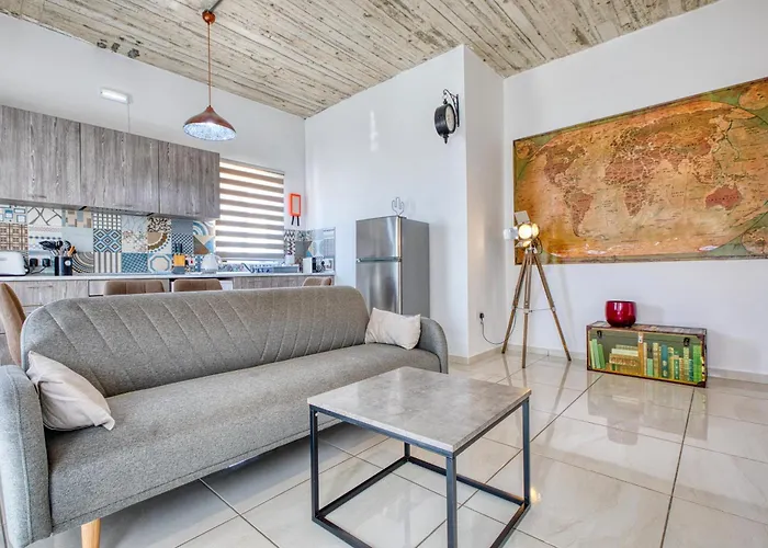 Stylish & Modern 1-bedroom Floor Unit In By Sf Homes * Gzira