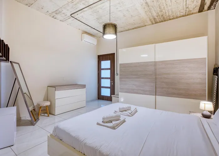 Appartement Stylish & Modern 1-bedroom Floor Unit In By Sf Homes *